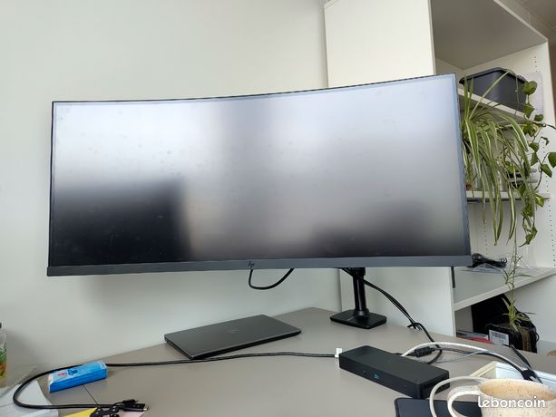 Écran Ultrawide incurvé HP z38c 375 pouces
