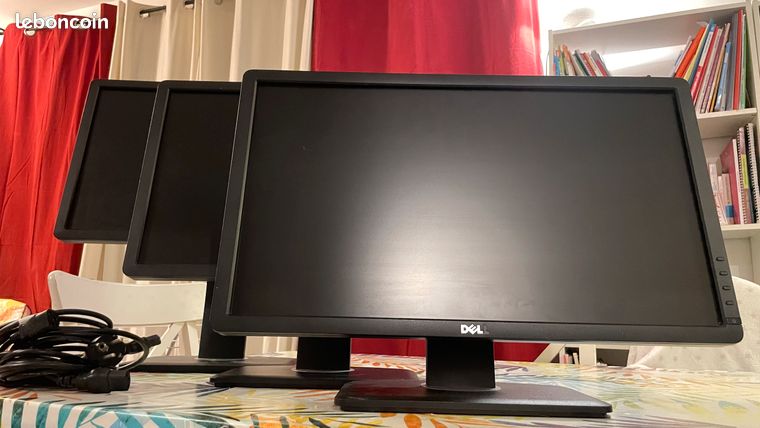 Écran215" P2212H 1080 HD LCD TFT 3 disponibles