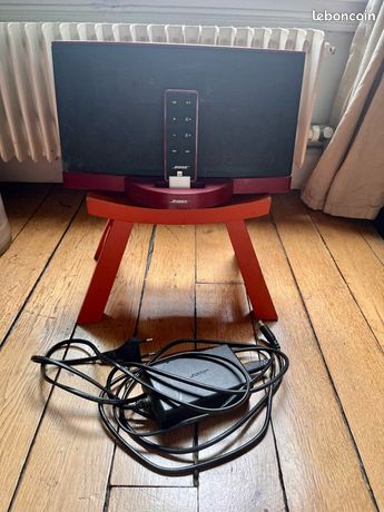 Enceintes Bose couleur bordeaux