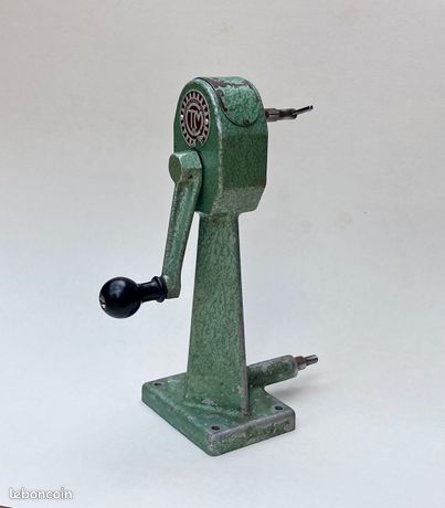 ENROULEUSE de Bobine de FILM - cinéma - Compagnie des Travaux Mécaniques