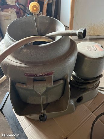 Éplucheur de pommes de terre