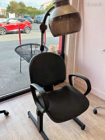 Fauteuil avec casque salon de coiffure