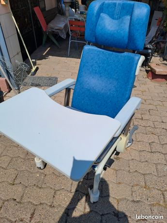 Fauteuil médical à ceder
