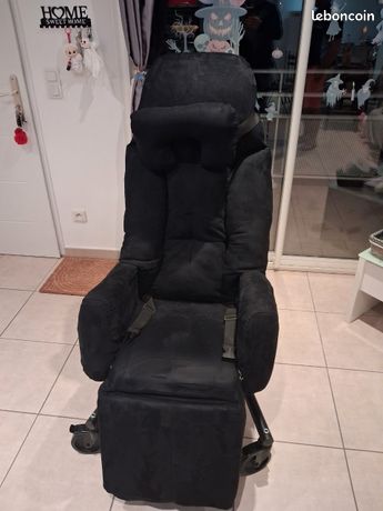 Fauteuil médicalisée confortable électrique