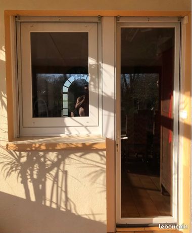 Fenêtre et porte PVC blanc