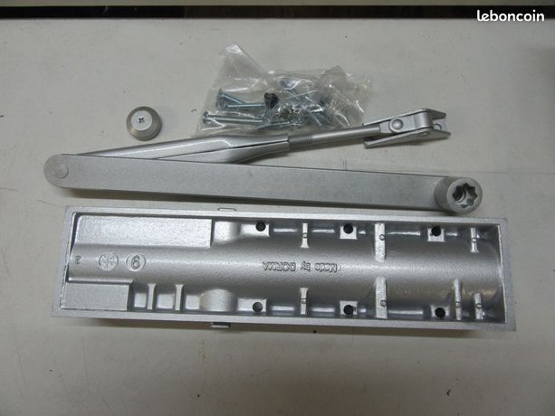 Ferme Porte Dorma TS 89 F
