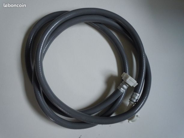 Flexible d'alimentation de machine à laver