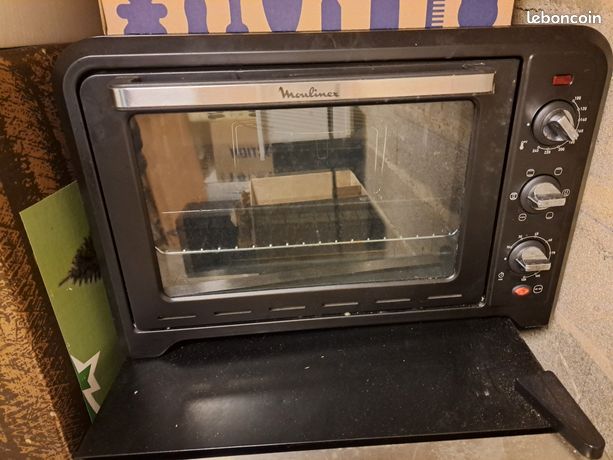 Four à conviction moulinex