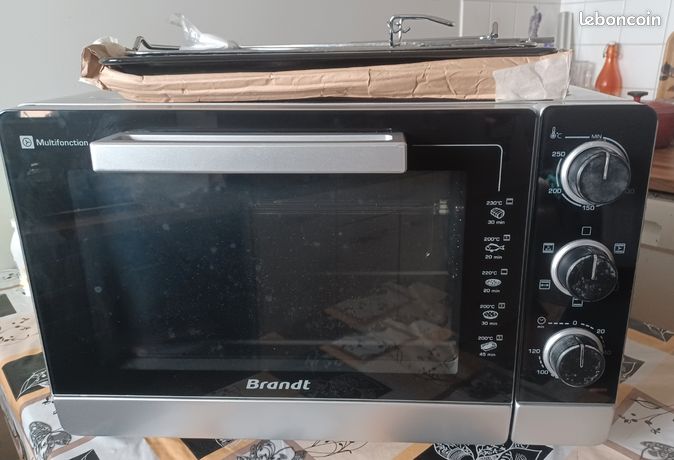 Four Brandt FC405MS