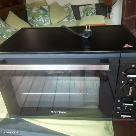 Four electrique à poser noir