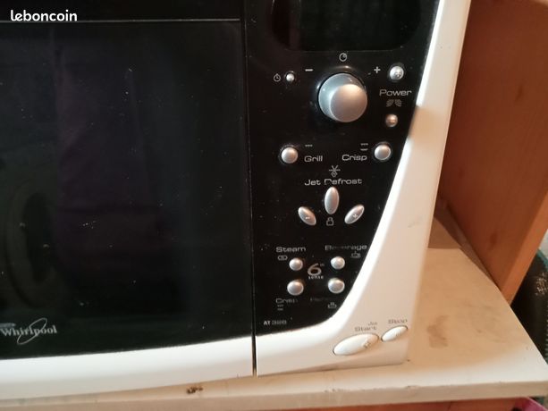 Four micro onde crisp grill