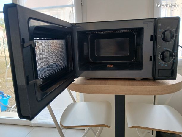 Four micro ondes