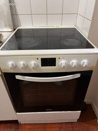 Four vitrocéramique