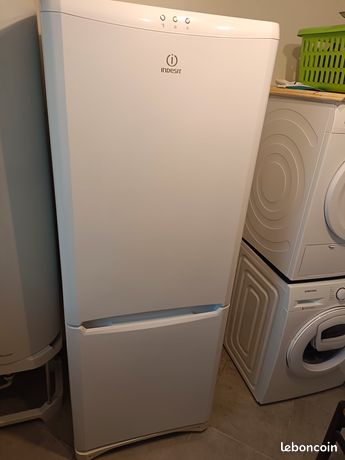 Frigo congélateur INDESIT 70 cm
