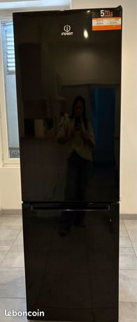 Frigo noir