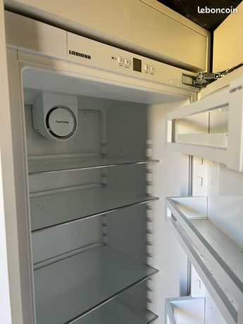 FRIGO SANS CONGEL ENCASTRABLE 140cm
