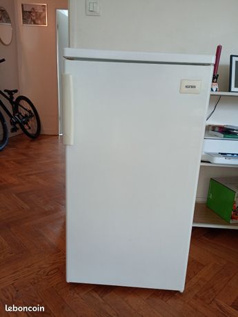 Frigo table