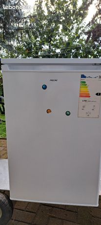 Frigo table