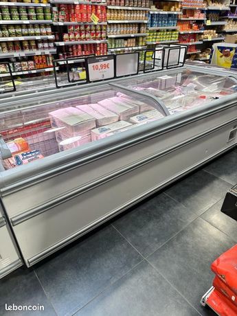 Grand congélateur professionnel coffre coulissant bahut aht