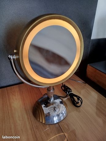 Grand miroir grossissant Babyliss