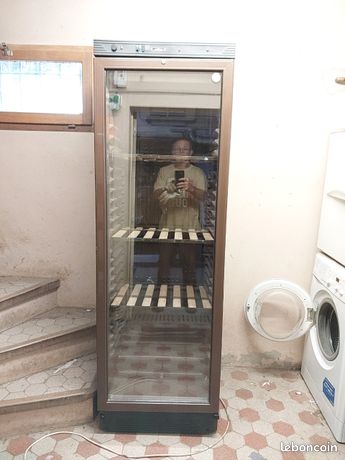 Grande cave à vin