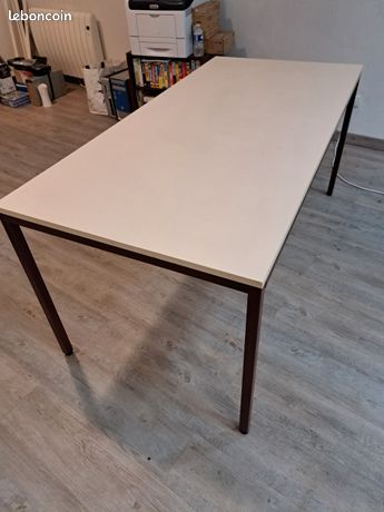 Grande table de bureau