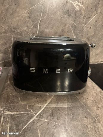 Grille pain Smeg