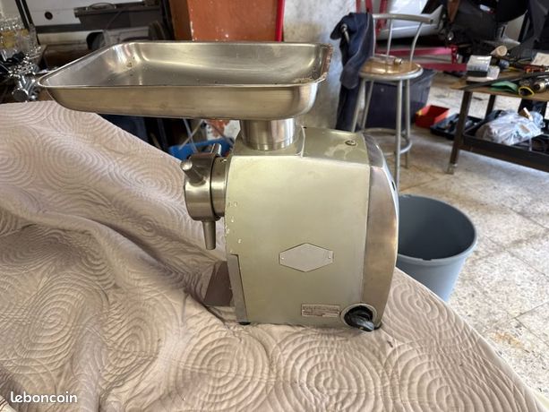 Hachoir inox pro en 380 v