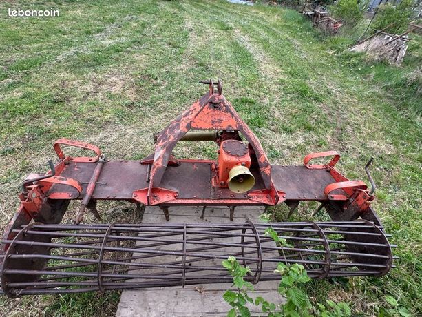 Herse rotative Kuhn HR 240