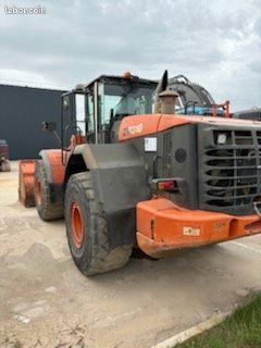 Hitachi ZW310