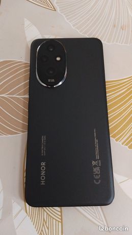 Honor smartphone