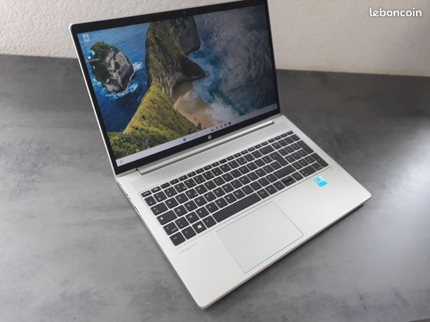 Hp ProBook 450 G8 Notebook Intel Core i5 1135G7 jusqu'à 4.2GHz / SSDM2 Nvme 250Go/16Go RAM