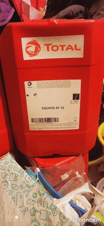 Huile hydraulique total