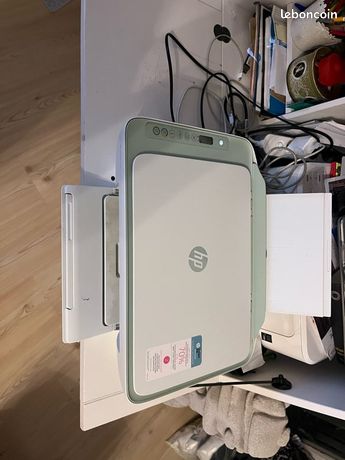 Imprimante HP DeskJet 2722