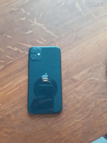 IPhone 11 noir 64go