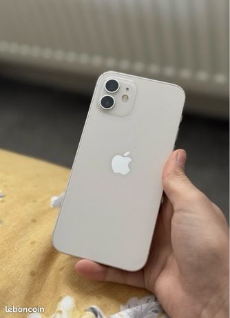 IPhone 12 64go