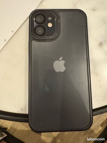 IPhone 12 mini 128g noir et iPhone 6s 64g gris