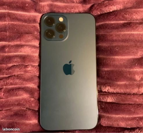 IPhone 12 Pro top