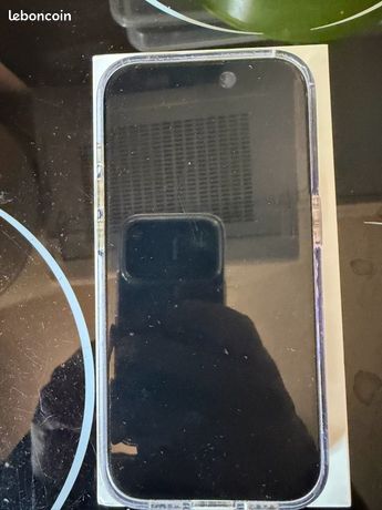IPhone 15 pro 128 go
