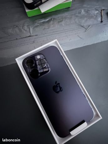 IPhone 15 pro black