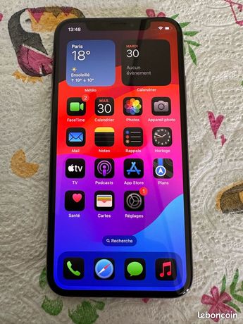 IPhone XS OR 64gb