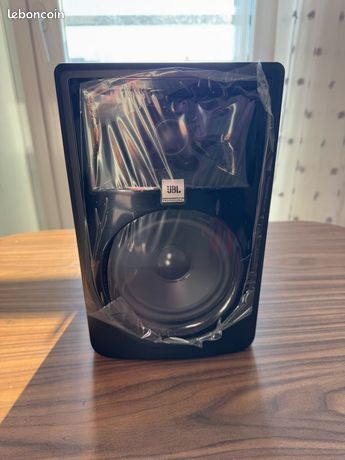 JBL 305P Mkll