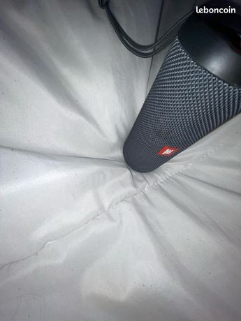 Jbl flip essential