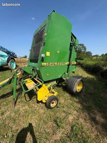 John Deere 590