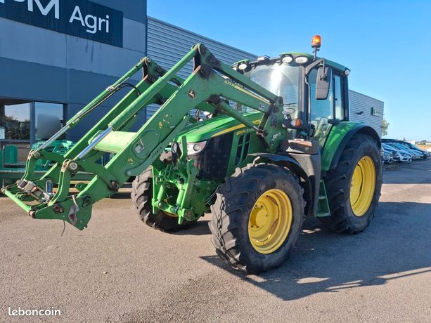 John Deere 6120M
