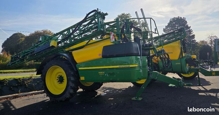 John Deere R952i