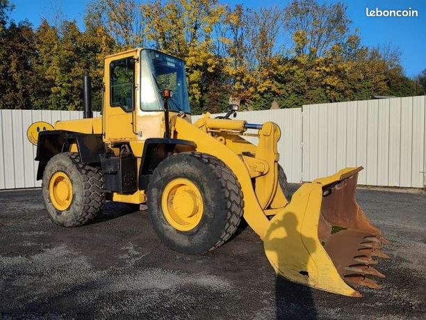 Komatsu WA270-3