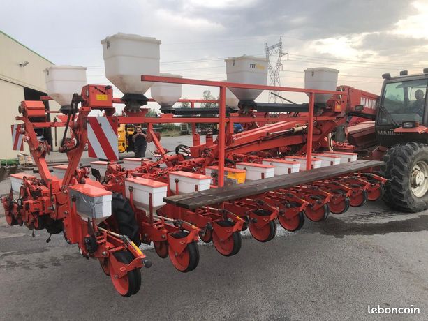 Kuhn KNM