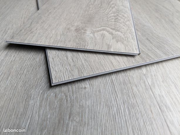 Lame PVC clipsable décor Chêne sous-couche intégrée