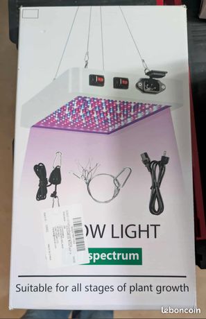 Lampe de Culture 1000W LED Grow Light Panneau 216 Leds
